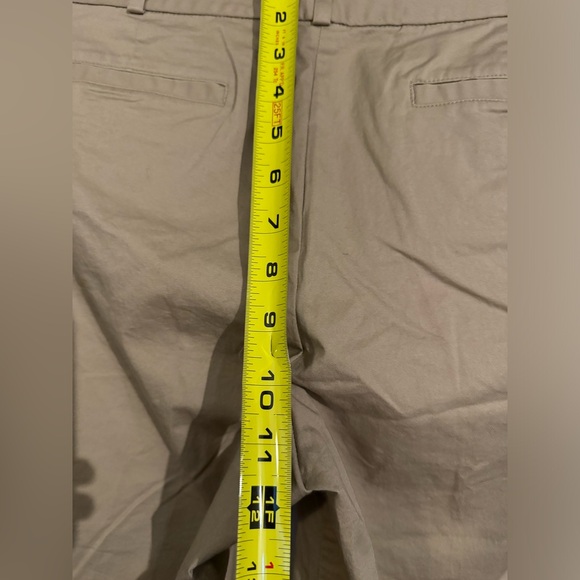 Michael Kors Size 14 Shorts Tan - Picture 6 of 13